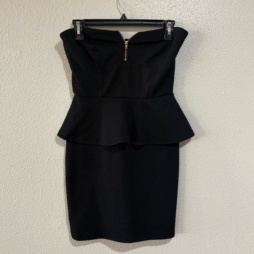 Charlotte Russe Black Strapless Peplum Dress Medium Rose Gold Zip
